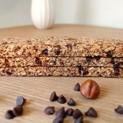 Barres aux noisettes et chocolat noir - Bonheur et papilles